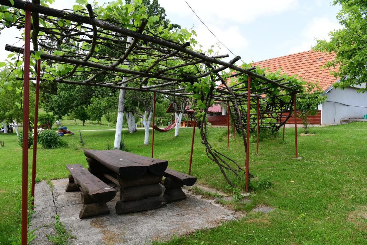 House Luna Rakovica Exteriör bild