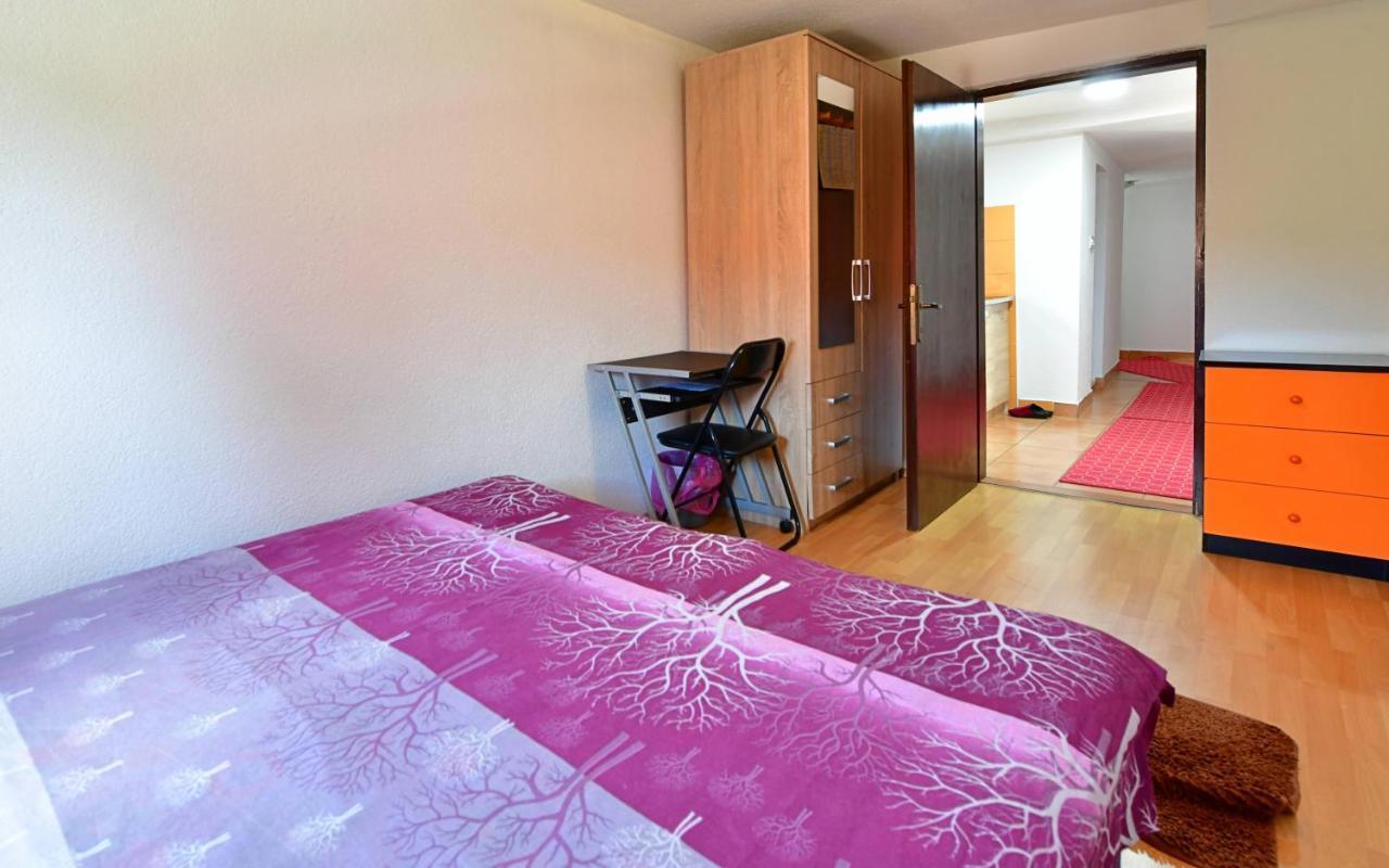 House Luna Rakovica Exteriör bild